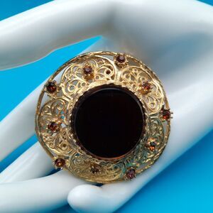 Vintage Round Topaz Glass Cabochon Rhinestones Brooch, Gold Tone Filigree